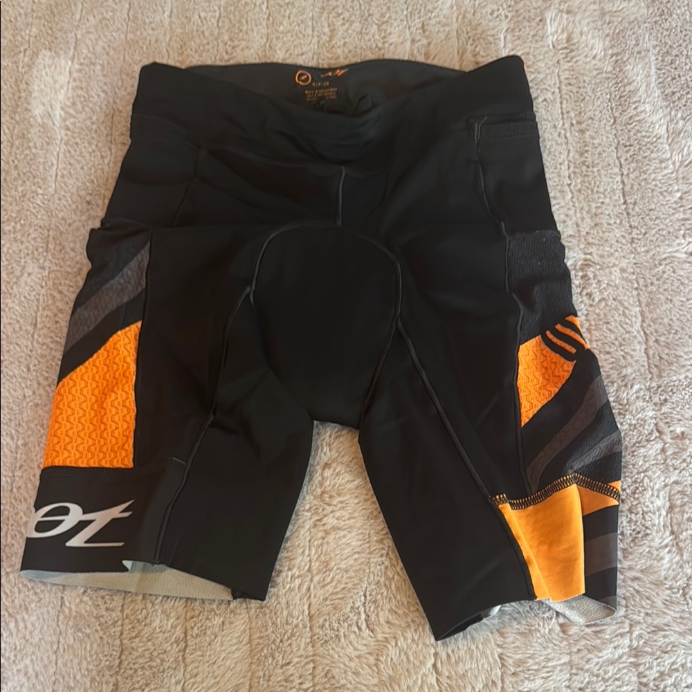 Zoot Men's Triathlon Shorts Ultra - Black and Orange